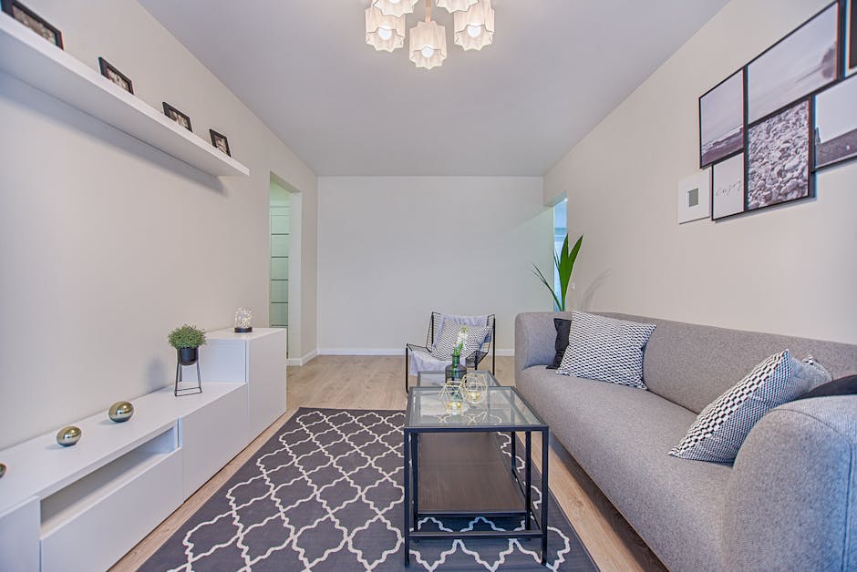 Vliestapete richtig tapezieren: Untergrund, Zuschnitt, Kleister, Ansatz und echte Kosten